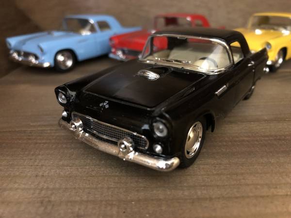 1955 Ford Thunderbird