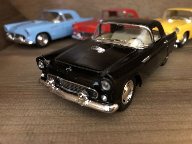 Hovedbilde 1955 Ford Thunderbird